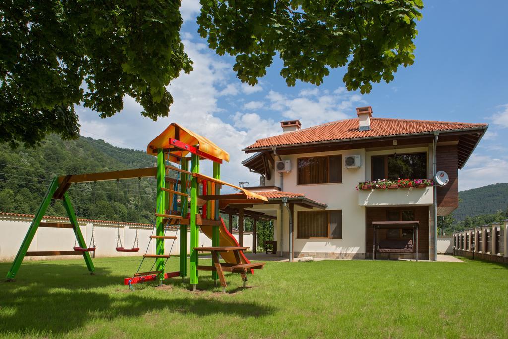 Guest House Vitora Ribaritsa Rum bild